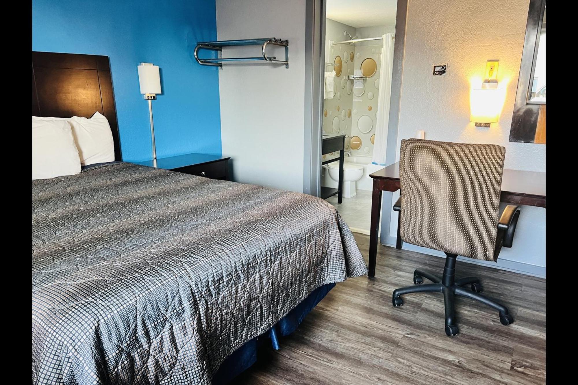 Executive Inn By Belvilla Owatonna Hwy 35 Bagian luar foto
